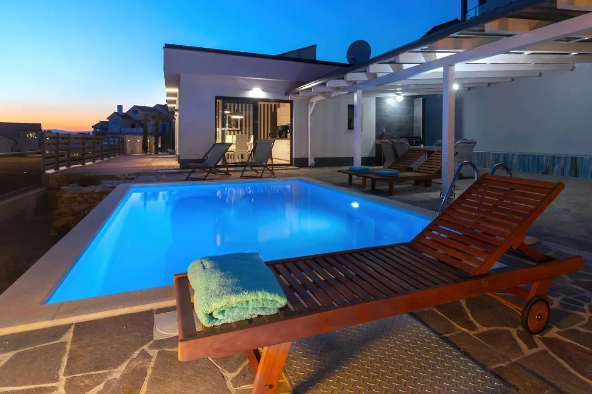 Villa Belissima Vista Mare Selce 0*,  Croatia